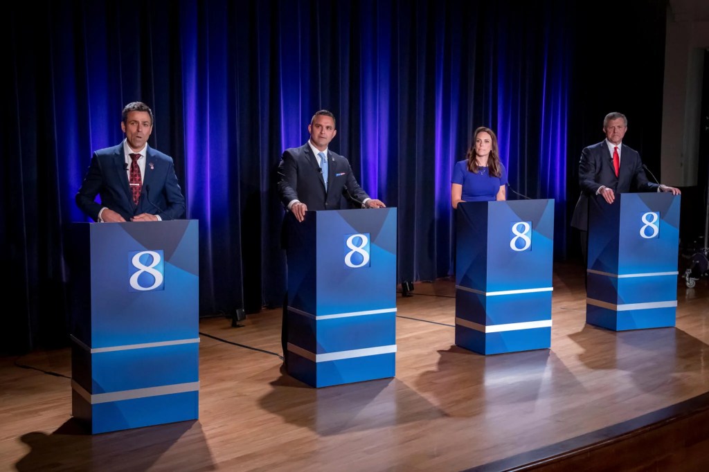 Spectacle in Michigan Governor’s Race Threatens GOP’s Bid for Governor