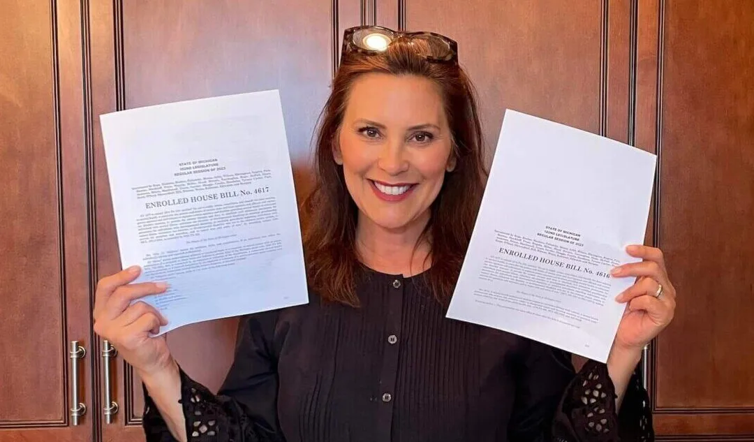 Whitmer Signs Legislation to Recruit, Retain Michigan Teachers and Counselors