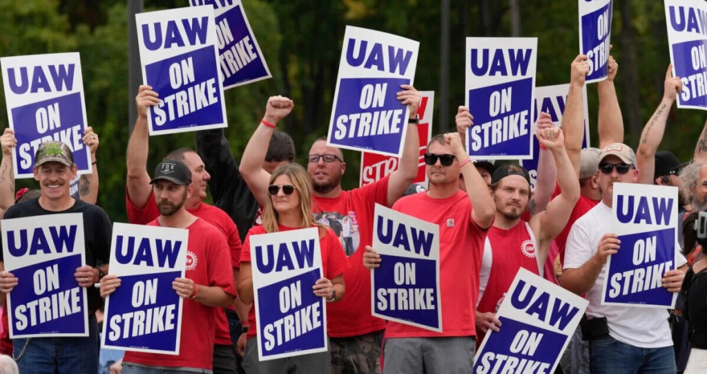 Poll: More Americans support striking auto workers than car companies