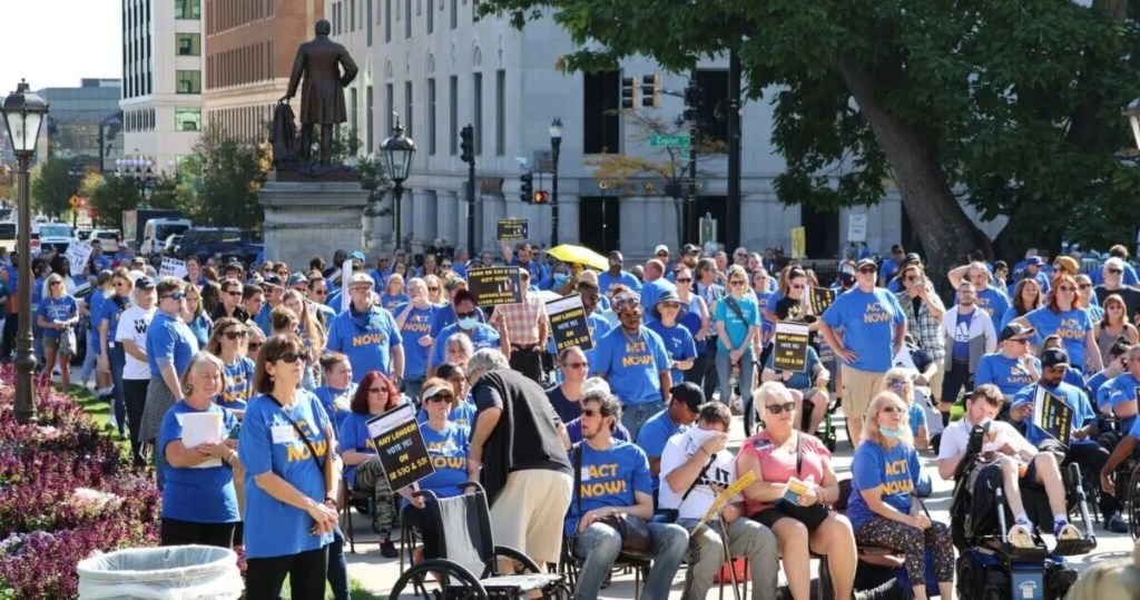 Michigan Health Care Workers, Crash Survivors Demand Auto No-Fault Fixes