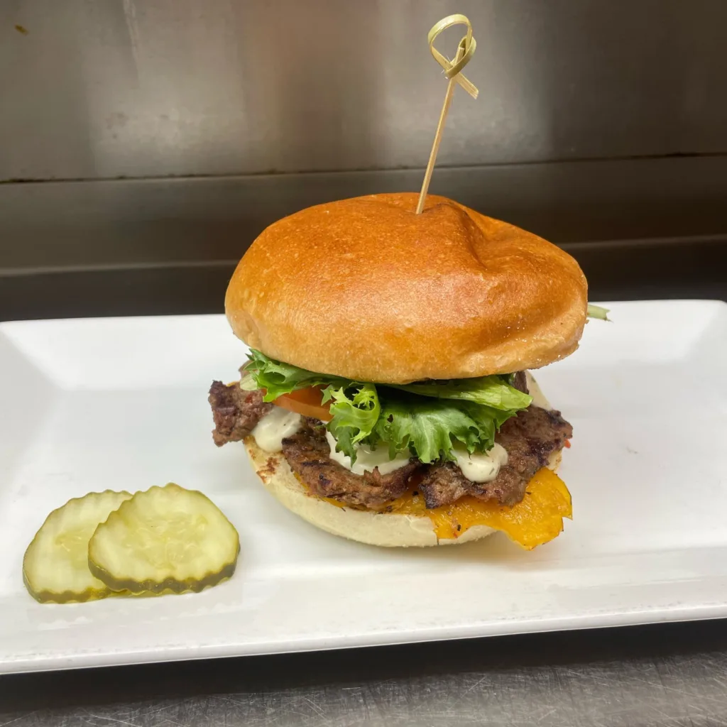 23 of the best olive burger spots in Michigan, according to ‘Gander readers