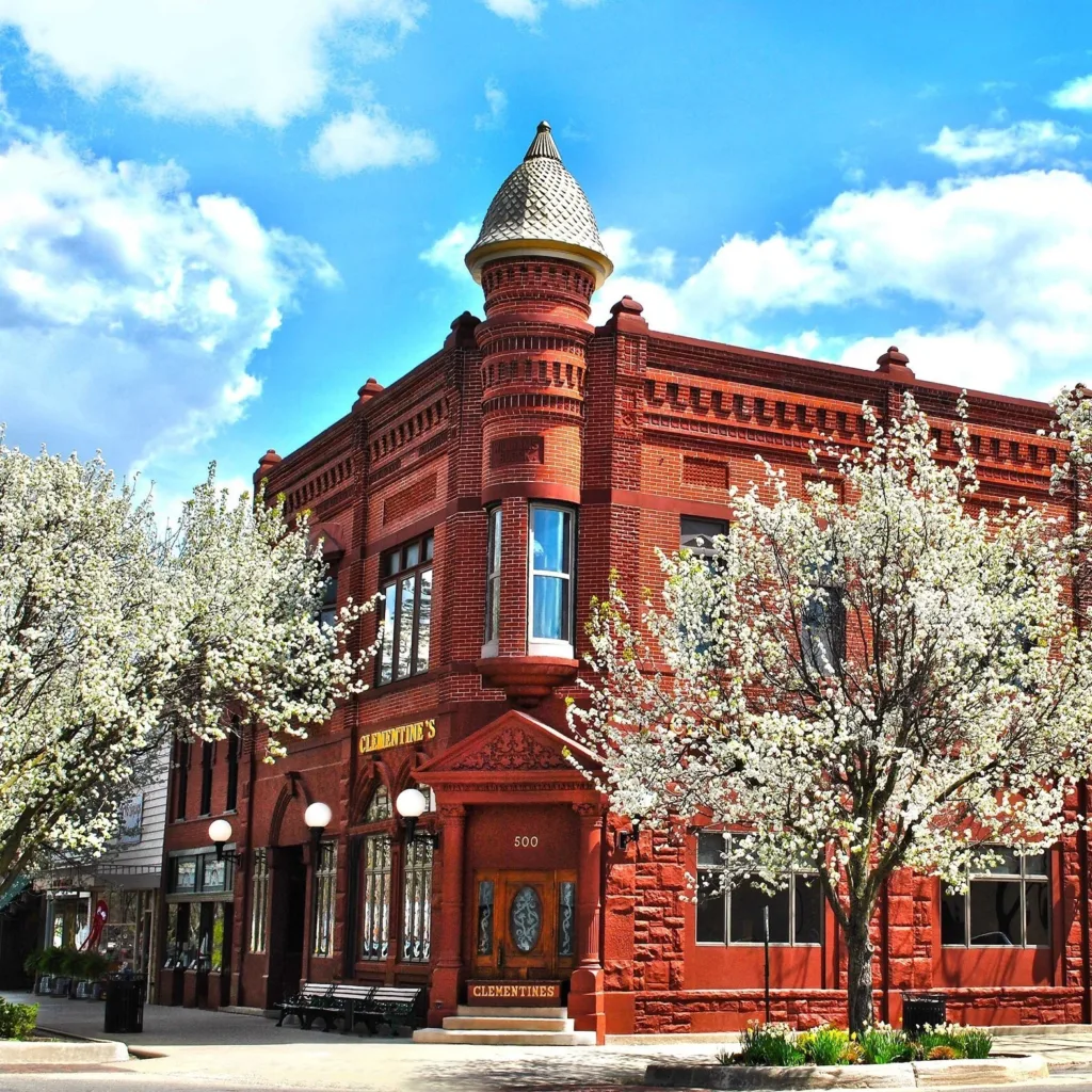 23 of the best olive burger spots in Michigan, according to ‘Gander readers