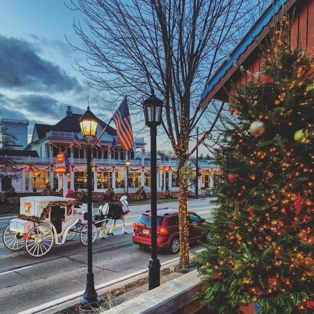 19 Winter Bucket List Items to Try Before the Snow Melts in Michigan