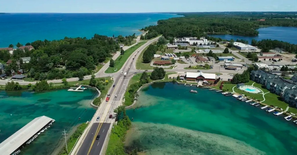 Elk Rapids to help shoreline through new state program 