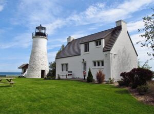 10 Unique Wedding Venues In Michigan To Suit Every Kind Of Couple