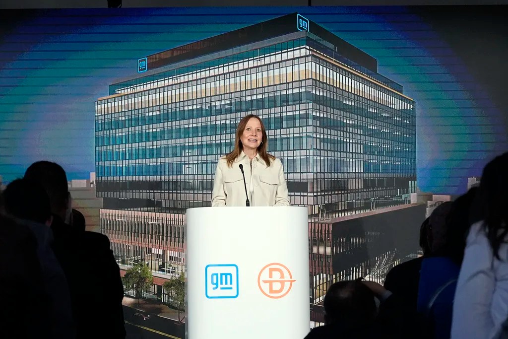 General Motors to move Detroit HQ to new downtown building, plans to redevelop Renaissance Center
