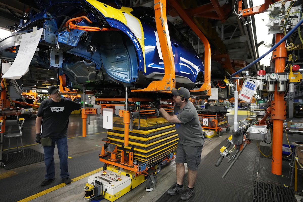 ‘Jobs of tomorrow’: Michigan automakers get federal funds to train local workers for EV jobs ‘Jobs of tomorrow’: Michigan automakers get federal funds to train local workers for EV jobs