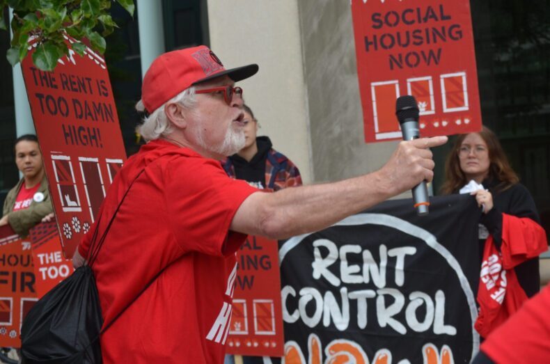 Renters’ rights group rallies at housing conference in Lansing