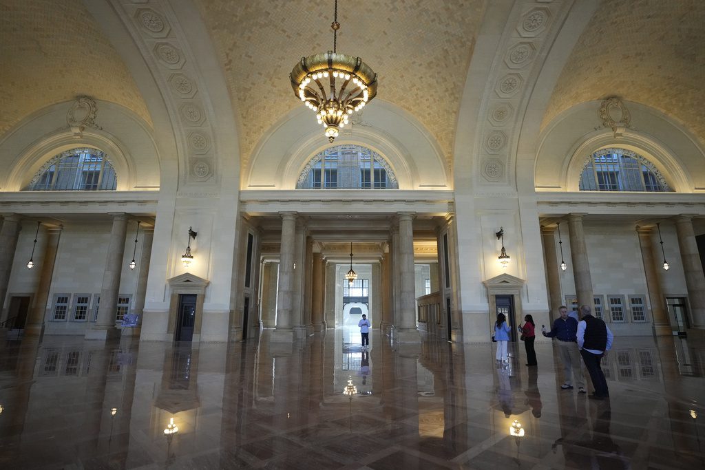 From decay to dazzling: Ford restores grandeur to Detroit train station that once symbolized decline