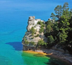 Michigan marvels: 26 must-see natural wonders in the Mitten