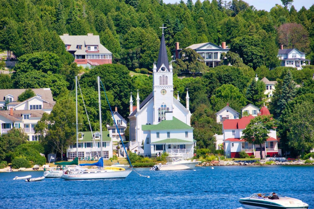 The 'Gander's Guide to Mackinac Island