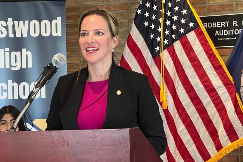 Benson unveils online portal to increase Michigan youth voting and election engagement