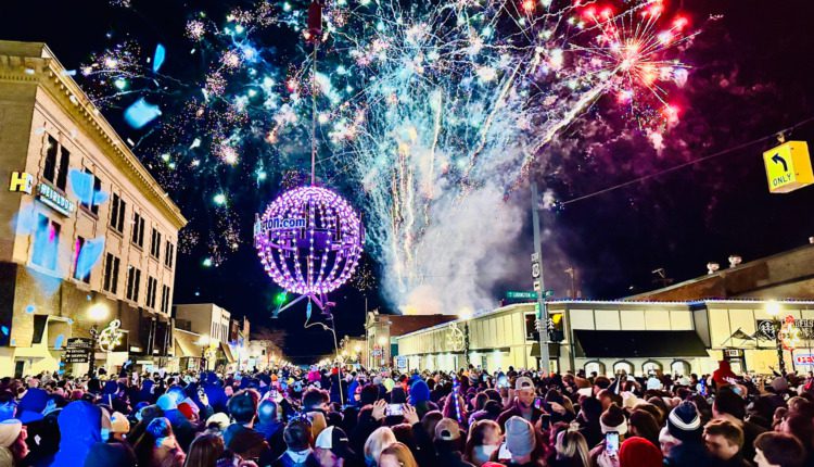 Michigan’s holiday magic: 18 events in November & December