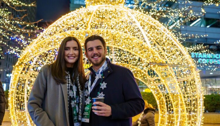 10 magical holiday light displays near Detroit