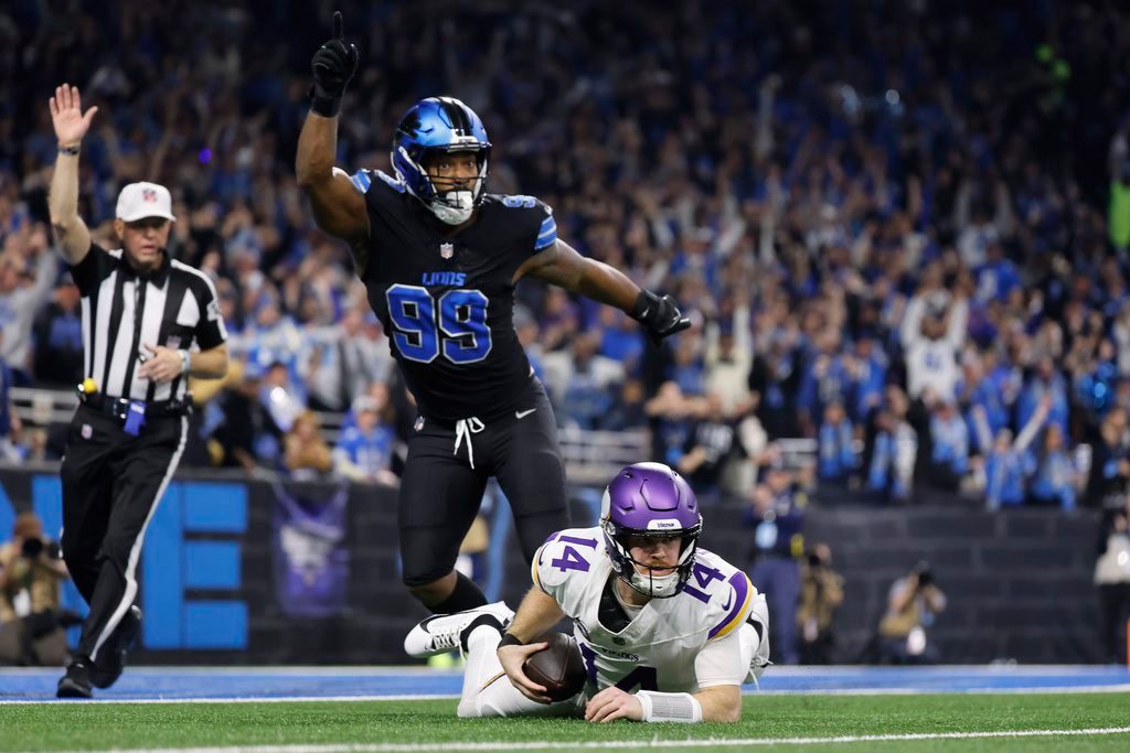 Lions celebrate regular-season milestones, rest up for the NFC playoffs