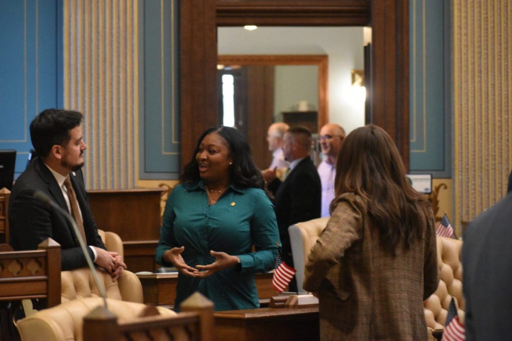 Michigan Senate hits the ground running, introducing FOIA, minimum wage and sick leave changes