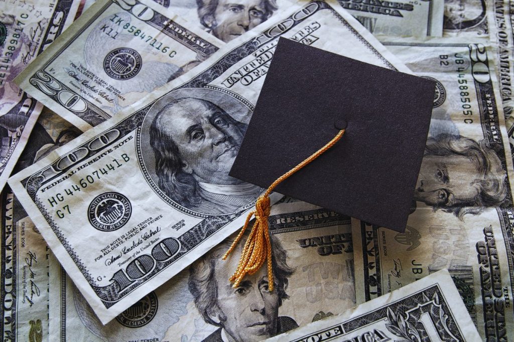 High school seniors applying for federal student aid faster than in past years