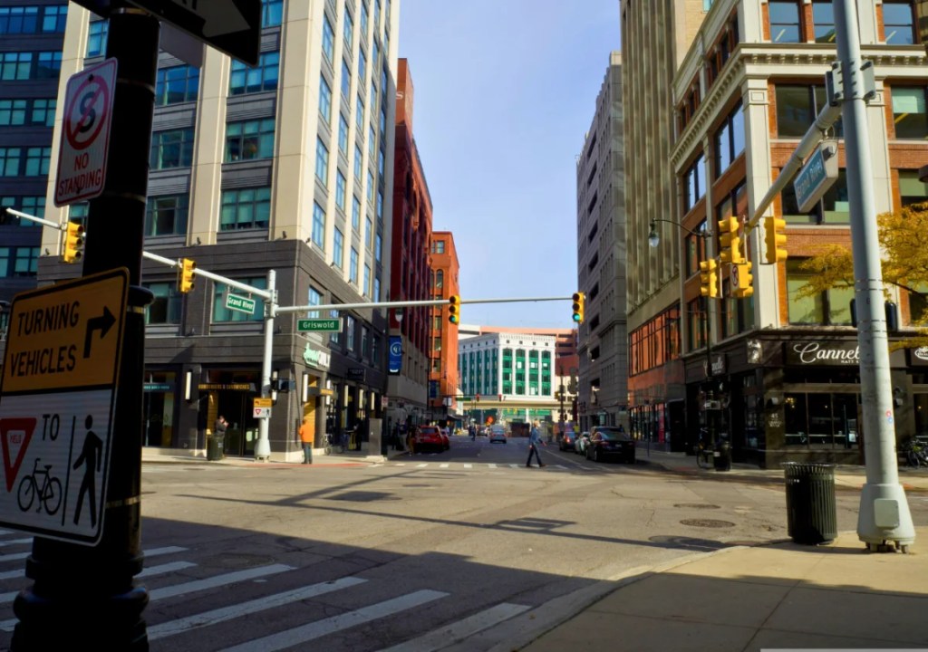 Detroit boutique owner details impacts of tariffs as deadline for deals passes without ceremony