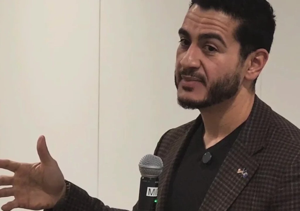 In a Detroit town hall focused on labor, El-Sayed bashes corporate greed, failing trade deals