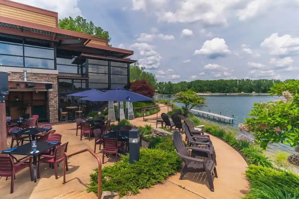 16 Michigan patios perfect for your sunny day dining