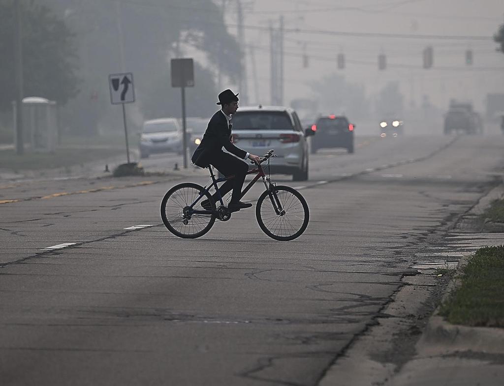 💨 How to stay safe amid ongoing wildfire smoke